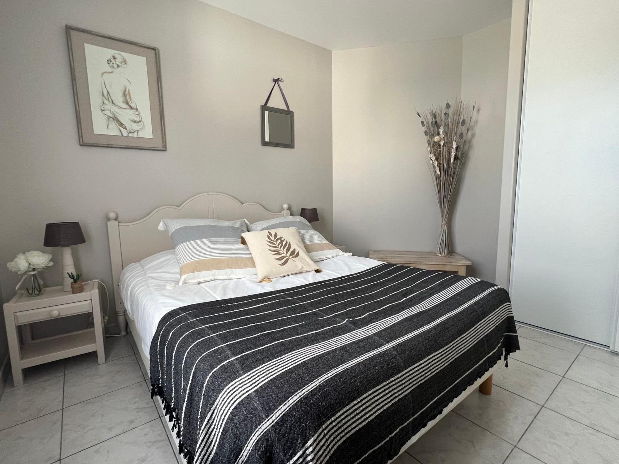 Maison "Pivoine" Proche De La Plage Le Bois-Plage-en-Ré Екстериор снимка